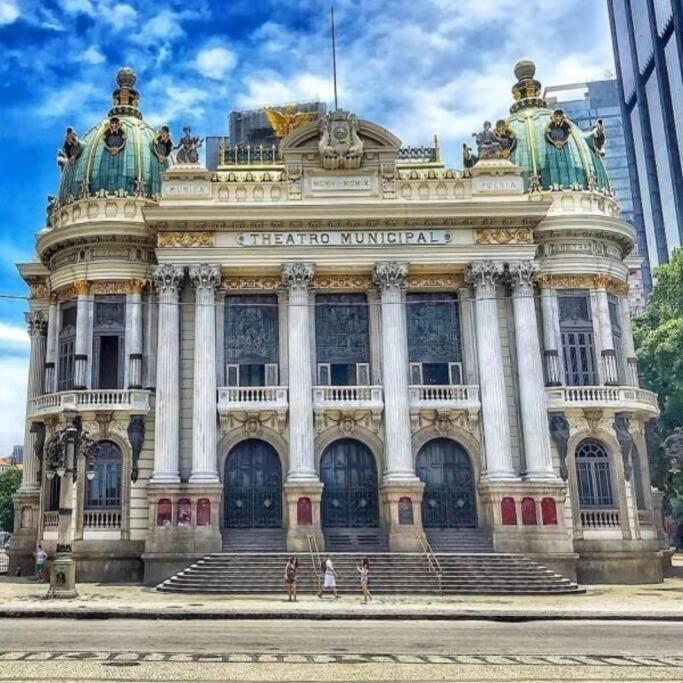Apartamento Aconchegante Na Lapa, Rj *